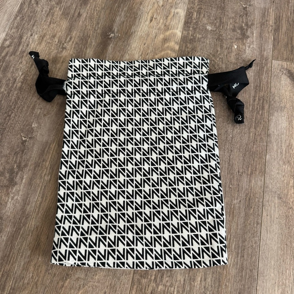 Small Nordstrom Drawstring Dust Bag - 8” x 11”